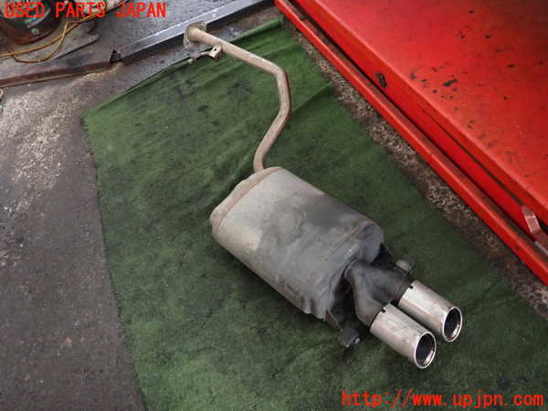 2UPJ-9237572671]クラウン ハイブリッド(AZSH20)リアマフラー1 中古_2