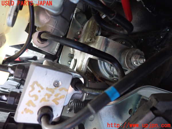 2UPJ-9237574055]クラウン ハイブリッド(AZSH20)ブレーキマスターバック 中古_2