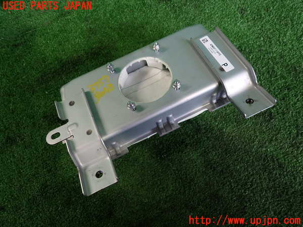 2UPJ-9237577870]クラウン ハイブリッド(AZSH20)助手席側エアバッグカバー 中古_2