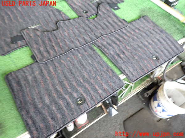 2UPJ-9237577800]クラウン ハイブリッド(AZSH20)フロアマット 中古_3