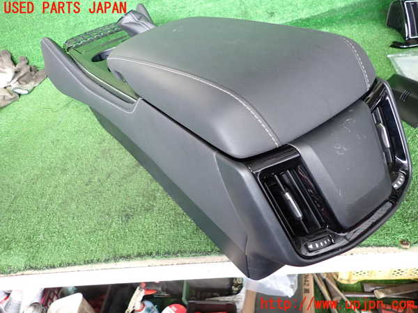 2UPJ-9237577540]クラウン ハイブリッド(AZSH20)センターコンソール 中古_2