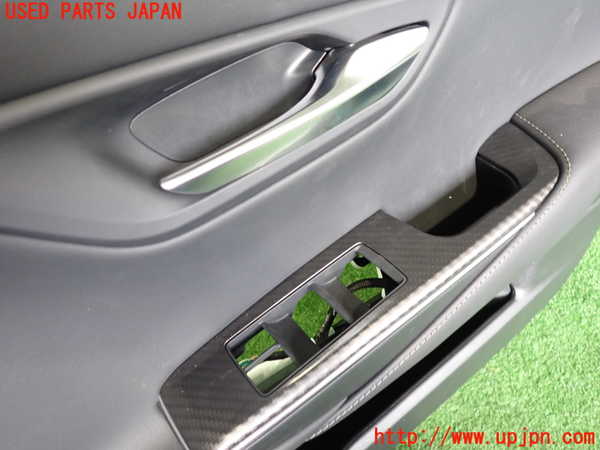 2UPJ-9237571234]クラウン ハイブリッド(AZSH20)右前ドア内張り 中古_2