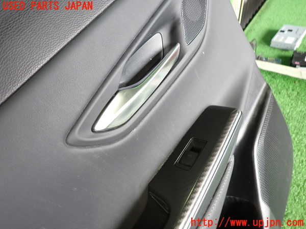 2UPJ-9237571324]クラウン ハイブリッド(AZSH20)左後ドア内張り 中古_2