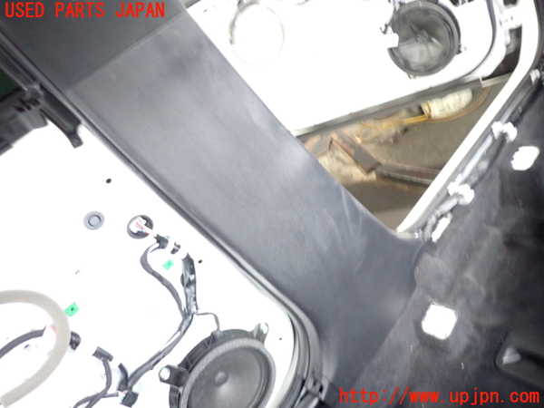 2UPJ-9237577670]クラウン ハイブリッド(AZSH20)左センターピラートリム 中古_4