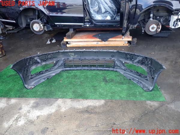 2UPJ-9237581010]VW パサート(Passat) ヴァリアント(Variant)(3CCAX)フロントバンパー 中古_4