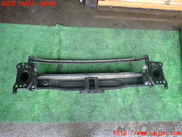 2UPJ-9237581014]VW パサート(Passat) ヴァリアント(Variant)(3CCAX)フロントバンパーホースメント 中古_2