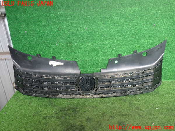 2UPJ-9237581050]VW パサート(Passat) ヴァリアント(Variant)(3CCAX)ラジエターグリル 中古_2