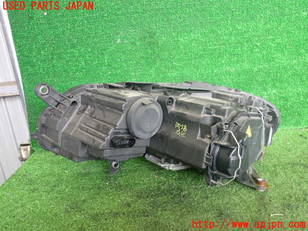 2UPJ-9237581130]VW パサート(Passat) ヴァリアント(Variant)(3CCAX)右ヘッドライト HID 中古_3