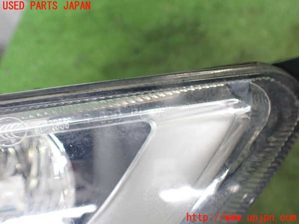 2UPJ-9237581180]VW パサート(Passat) ヴァリアント(Variant)(3CCAX)右フォグ 中古_3