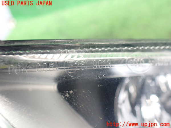 2UPJ-9237581182]VW パサート(Passat) ヴァリアント(Variant)(3CCAX)左フォグ 中古_3