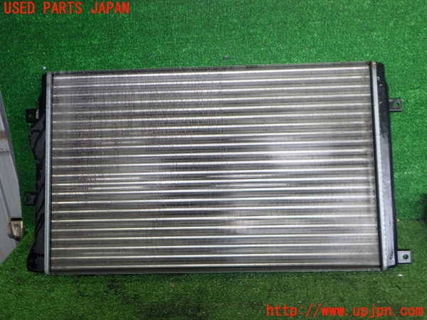 2UPJ-9237582321]VW パサート(Passat) ヴァリアント(Variant)(3CCAX)ラジエーター1 中古_2