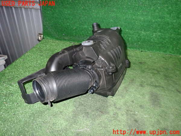 2UPJ-9237582560]VW パサート(Passat) ヴァリアント(Variant)(3CCAX)エアクリーナーボックス 中古_2