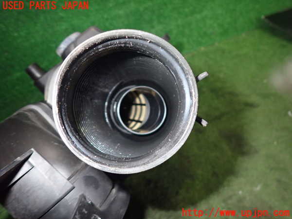 2UPJ-9237582560]VW パサート(Passat) ヴァリアント(Variant)(3CCAX)エアクリーナーボックス 中古_3