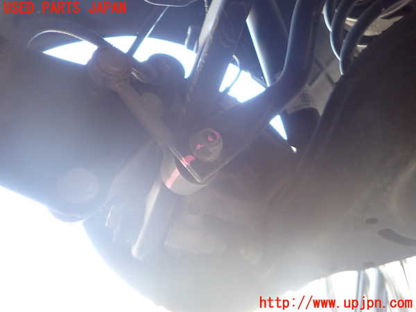 2UPJ-9237585445]VW パサート(Passat) ヴァリアント(Variant)(3CCAX)リアスタビライザー 中古_2