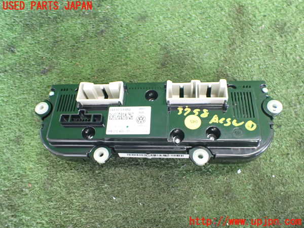 2UPJ-9237586066]VW パサート(Passat) ヴァリアント(Variant)(3CCAX)エアコンスイッチ1 中古_2