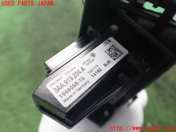 2UPJ-9237587850]VW パサート(Passat) ヴァリアント(Variant)(3CCAX)時計 中古_3