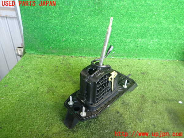 2UPJ-9237587555]VW パサート(Passat) ヴァリアント(Variant)(3CCAX)ATシフトレバー 中古_2