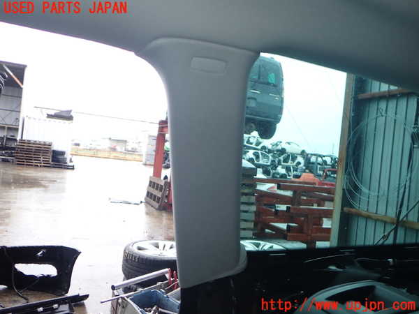 2UPJ-9237587675]VW パサート(Passat) ヴァリアント(Variant)(3CCAX)右リアピラートリム 中古_2