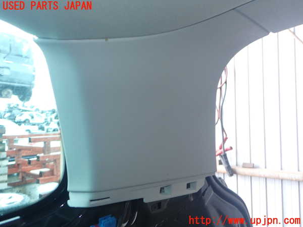 2UPJ-9237587675]VW パサート(Passat) ヴァリアント(Variant)(3CCAX)右リアピラートリム 中古_3