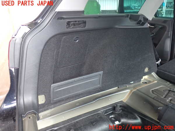 2UPJ-9237587680]VW パサート(Passat) ヴァリアント(Variant)(3CCAX)左リアピラートリム 中古_4