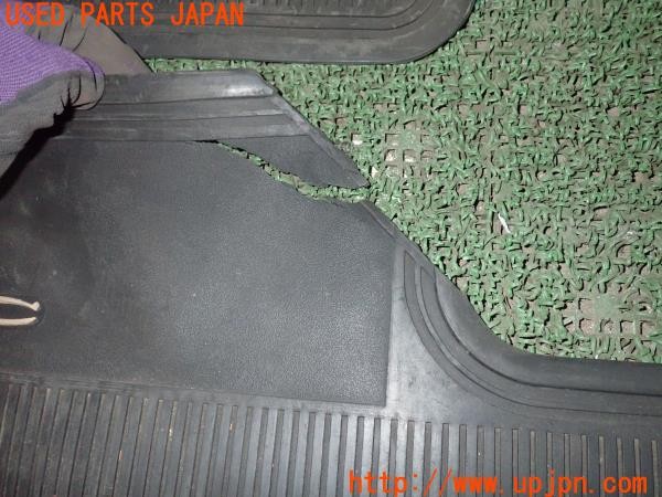 3UPJ=9237590629]セドリック 4ドアハードトップ(430)後期 純正 フロアマット 旧車 希少 中古_4