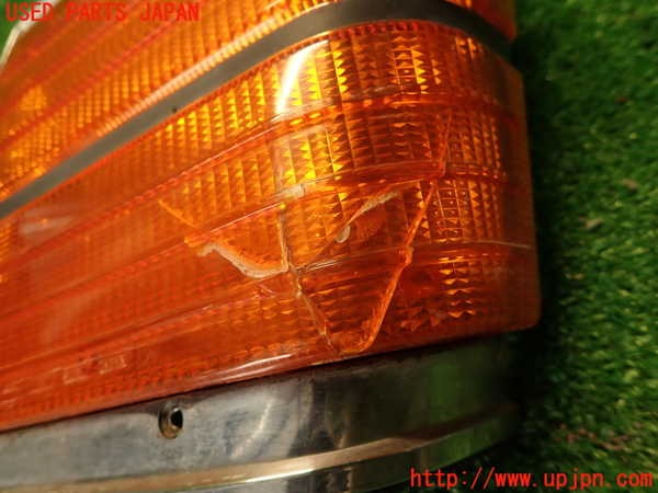2UPJ-9237591150]セドリック 4ドアハードトップ(430)右コーナーランプ (ジャンク品) 中古_2
