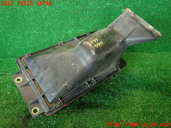 2UPJ-9237592560]セドリック 4ドアハードトップ(430)エアクリーナーボックス 中古_2