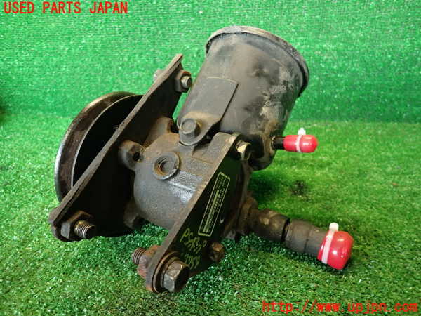 2UPJ-9237594250]セドリック 4ドアハードトップ(430)パワステポンプ 中古_2