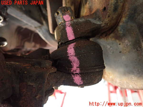 2UPJ-9237594295]セドリック 4ドアハードトップ(430)左フロントナックルハブ 中古_4