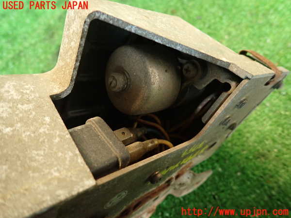 2UPJ-9237595540]セドリック 4ドアハードトップ(430)エアサスソレノイドバルブ 中古_3