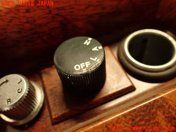 2UPJ-9237596307]セドリック 4ドアハードトップ(430)スイッチ2 中古_2