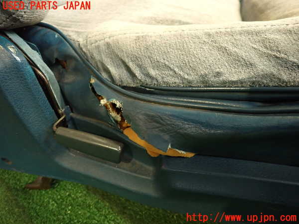 2UPJ-9237597035]セドリック 4ドアハードトップ(430)運転席シート (ジャンク品) 中古_4