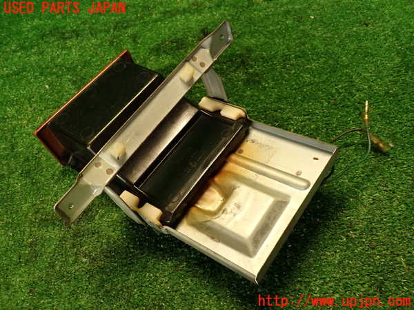 2UPJ-9237597821]セドリック 4ドアハードトップ(430)灰皿1 中古_4