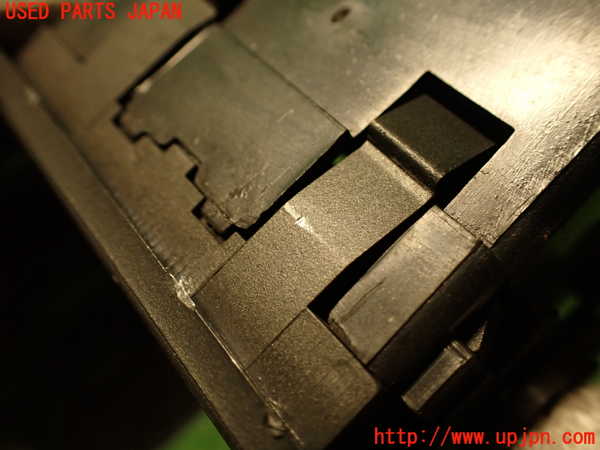 2UPJ-9237597527]セドリック 4ドアハードトップ(430)エアコン吹き出し口2 (右) 中古_4