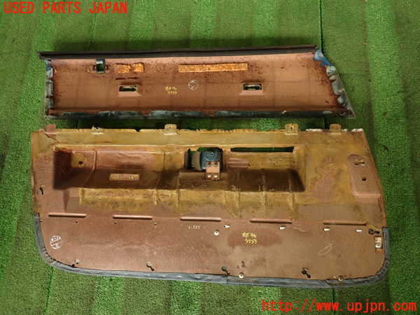 2UPJ-9237591234]セドリック 4ドアハードトップ(430)右前ドア内張り 中古_5