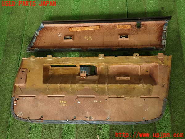 2UPJ-9237591264]セドリック 4ドアハードトップ(430)左前ドア内張り 中古_5