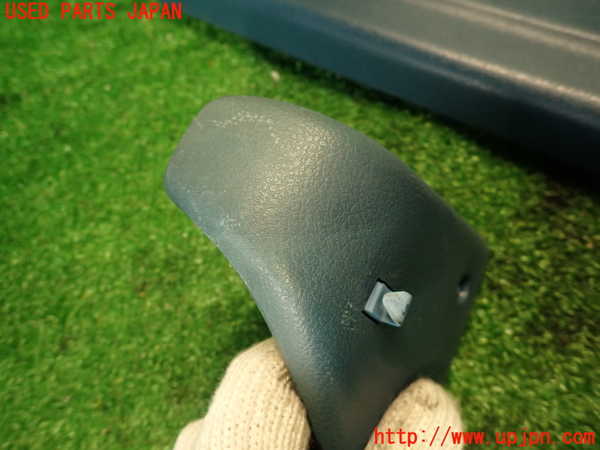 2UPJ-9237597670]セドリック 4ドアハードトップ(430)左センターピラートリム 中古_2