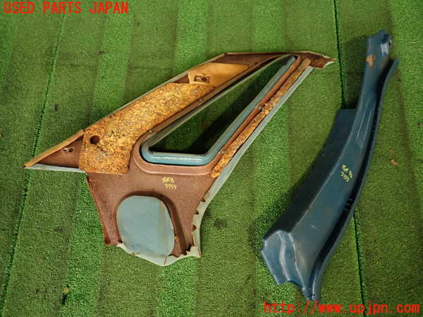 2UPJ-9237597675]セドリック 4ドアハードトップ(430)右リアピラートリム 中古_5