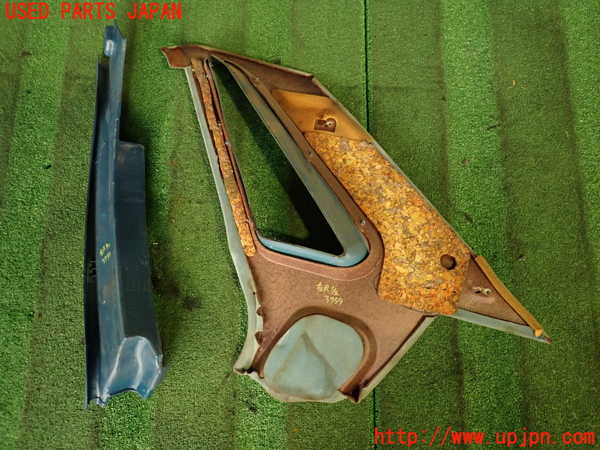 2UPJ-9237597680]セドリック 4ドアハードトップ(430)左リアピラートリム 中古_5