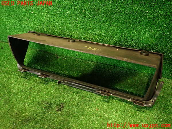 2UPJ-9237597510]セドリック 4ドアハードトップ(430)メーターフード 中古_4