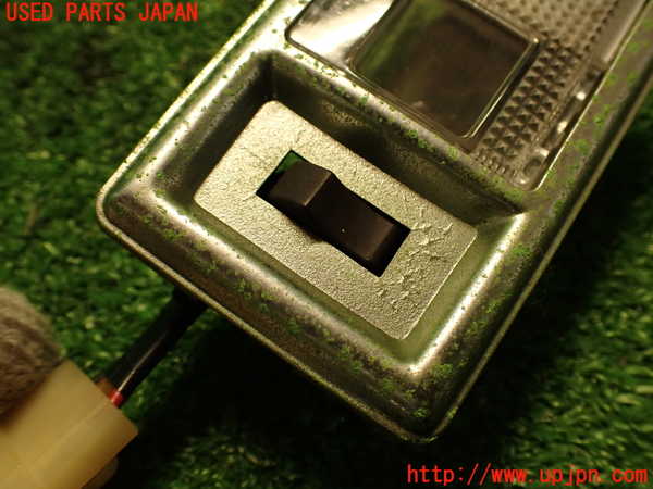 2UPJ-9237596411]セドリック 4ドアハードトップ(430)ルームランプ1 (2列目右) 中古_3