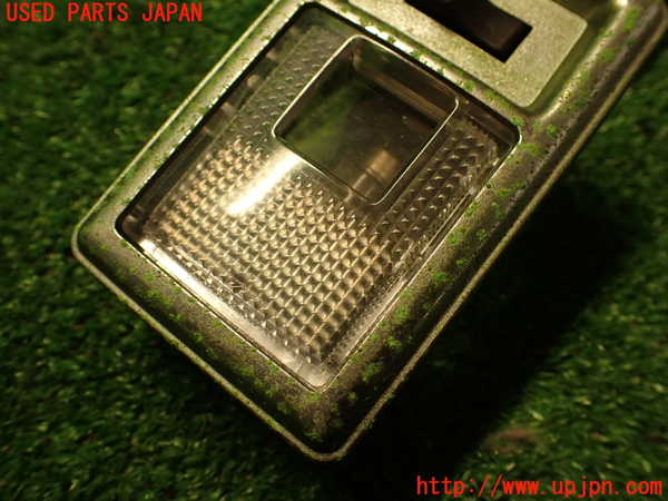 2UPJ-9237596412]セドリック 4ドアハードトップ(430)ルームランプ2 (2列目左) 中古_3