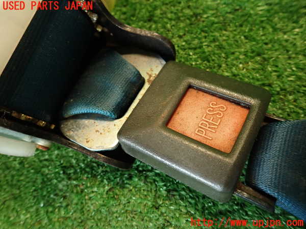 2UPJ-9237597185]セドリック 4ドアハードトップ(430)左2列目シートベルト 中古_3