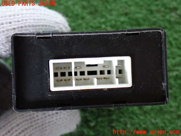 2UPJ-9237606150]グロリア シーマ(セドリック シーマ)(FPAY31)コンピューター5 中古 2854010V00_2