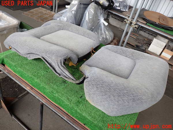 2UPJ-9237607405]グロリア シーマ(セドリック シーマ)(FPAY31)右リアシート 中古_3