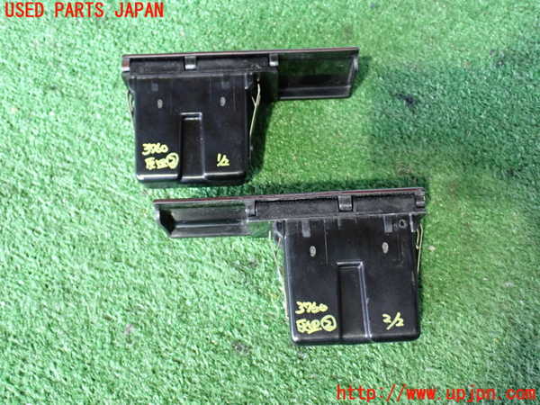 2UPJ-9237607822]グロリア シーマ(セドリック シーマ)(FPAY31)灰皿2 中古_3