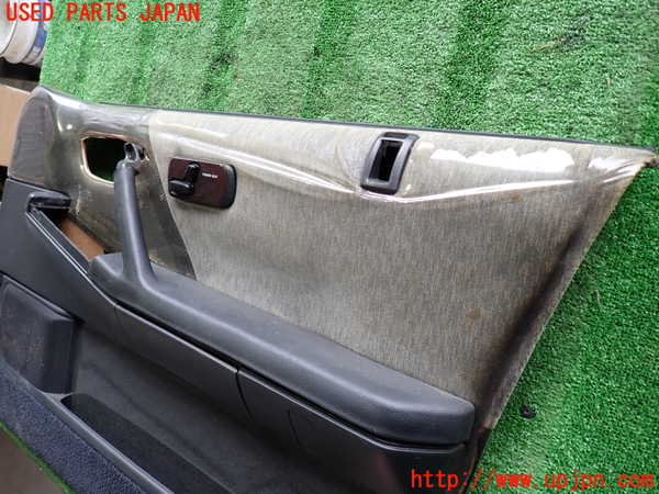 2UPJ-9237601234]グロリア シーマ(セドリック シーマ)(FPAY31)右前ドア内張り ジャンク_3