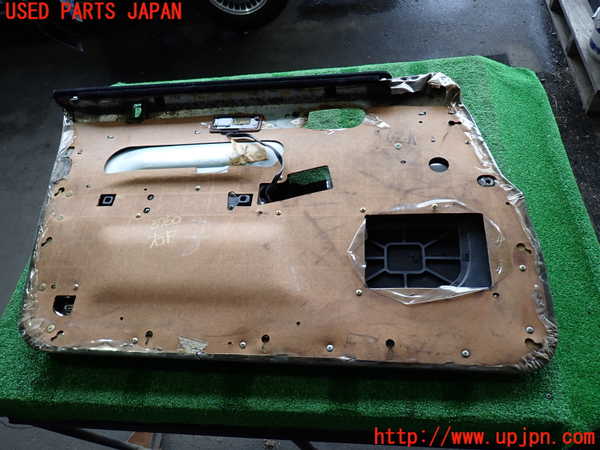 2UPJ-9237601234]グロリア シーマ(セドリック シーマ)(FPAY31)右前ドア内張り ジャンク_5