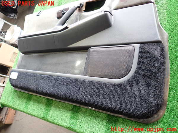 2UPJ-9237601264]グロリア シーマ(セドリック シーマ)(FPAY31)左前ドア内張り ジャンク_2