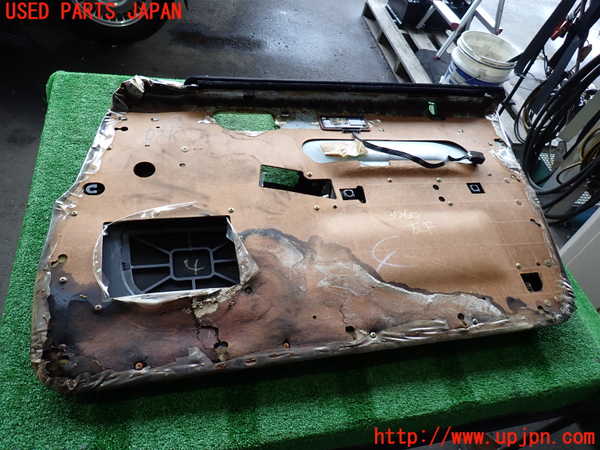 2UPJ-9237601264]グロリア シーマ(セドリック シーマ)(FPAY31)左前ドア内張り ジャンク_5